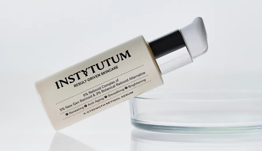 Retinoids: Forms, Mechanism of Action, Efficacy, and Their Place in Longevity Skincare
